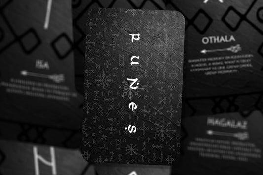 Runes Oracle - Nordic Cards